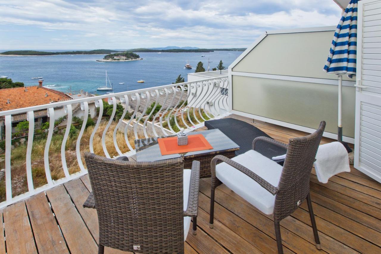 Rooms Carpe Diem Hvar Hvar Town Bagian luar foto
