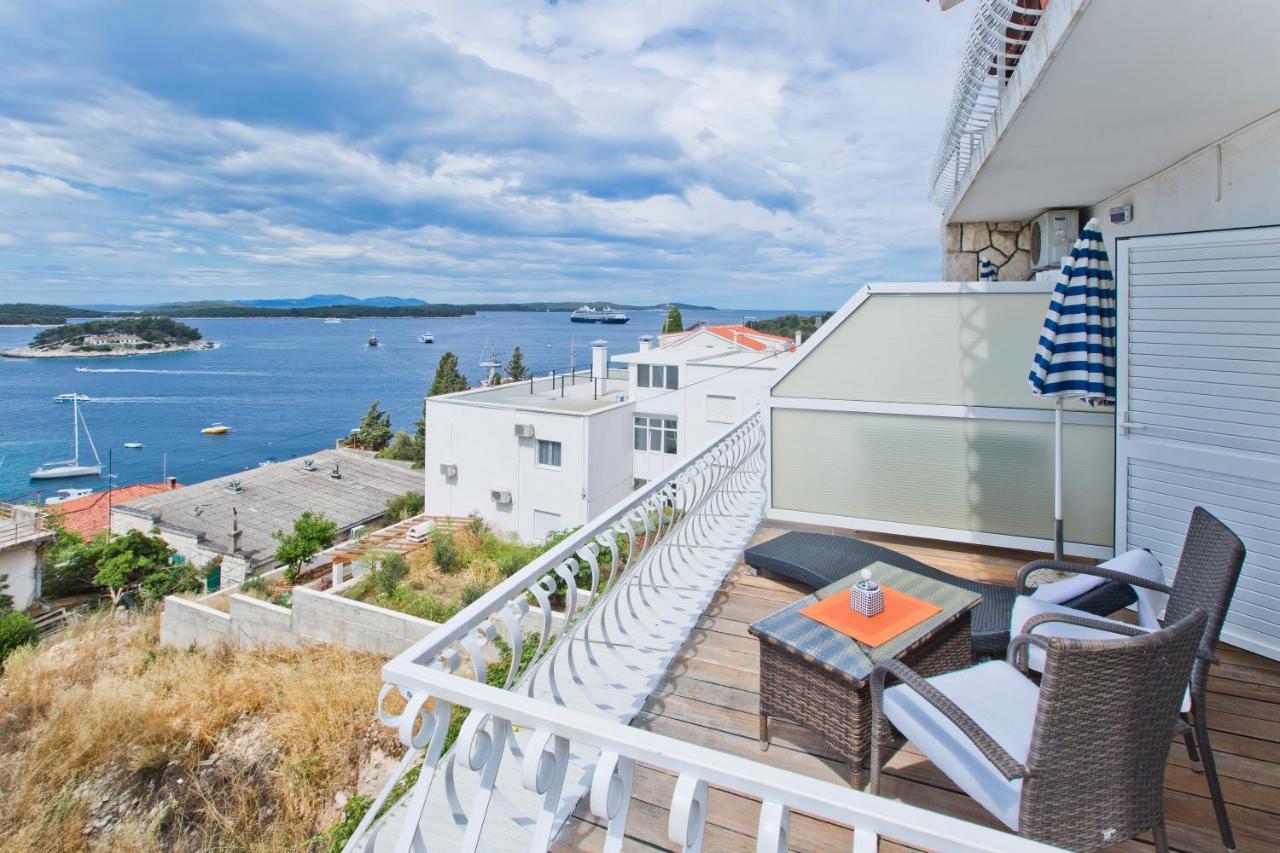 Rooms Carpe Diem Hvar Hvar Town Bagian luar foto