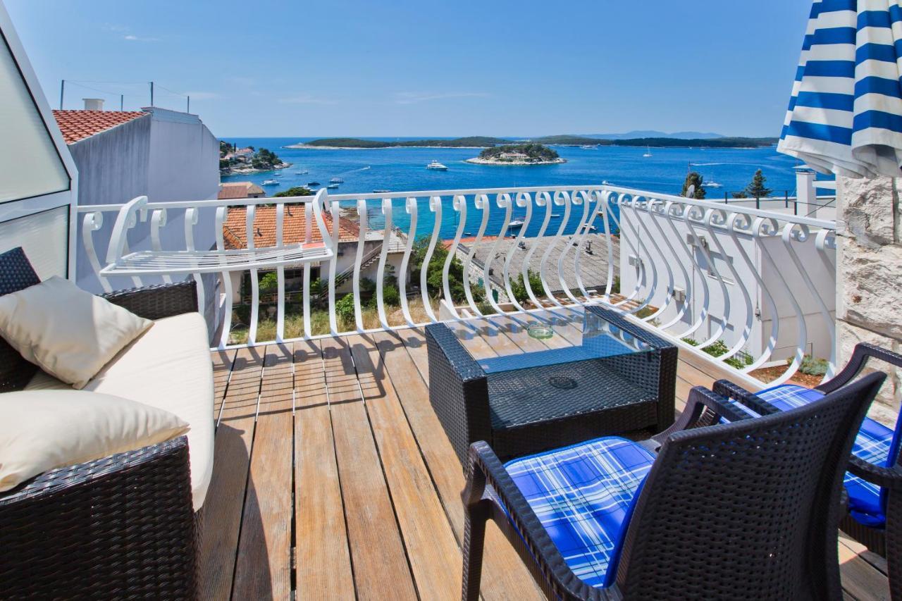 Rooms Carpe Diem Hvar Hvar Town Bagian luar foto