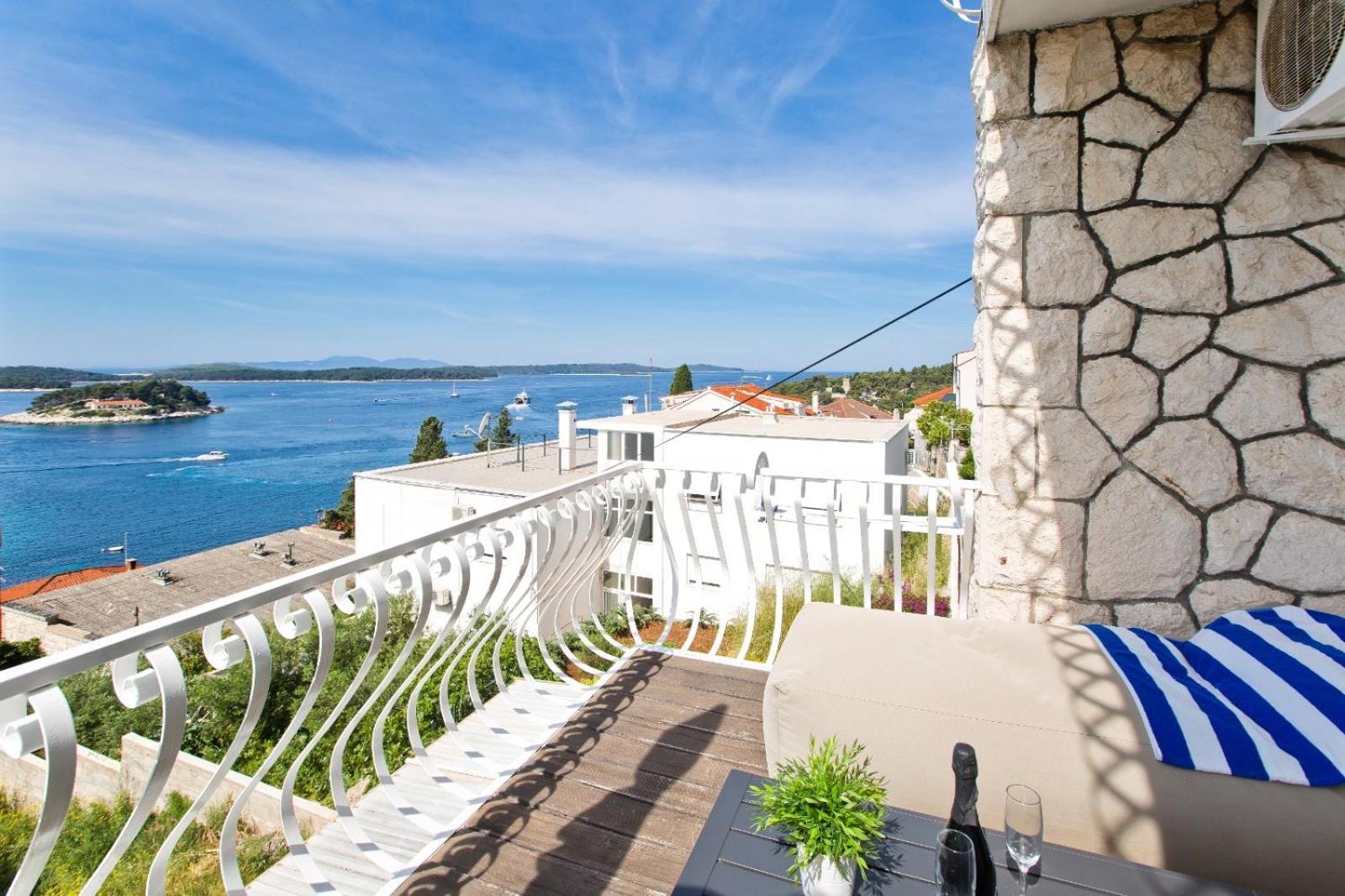 Rooms Carpe Diem Hvar Hvar Town Bagian luar foto