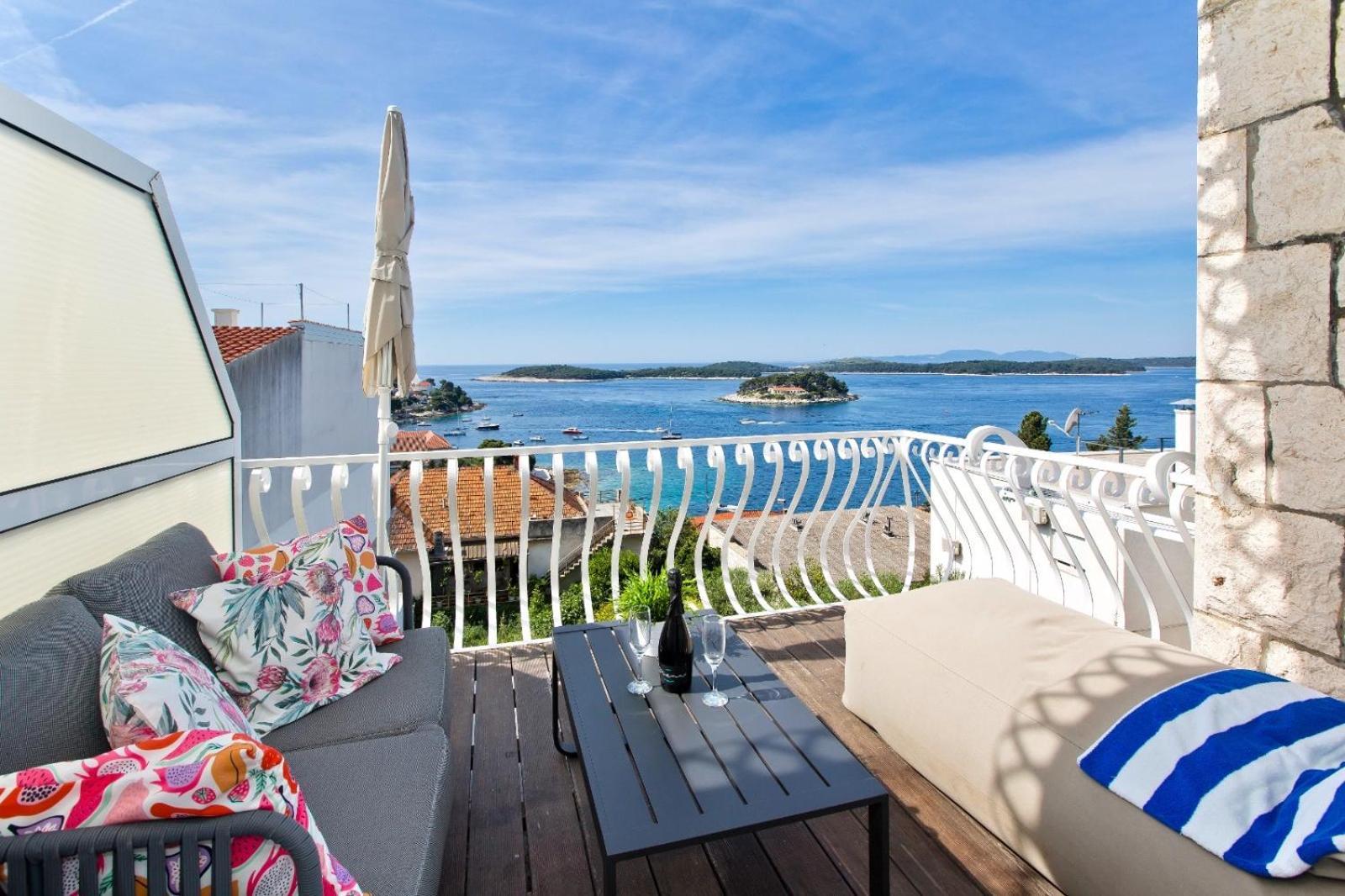 Rooms Carpe Diem Hvar Hvar Town Bagian luar foto