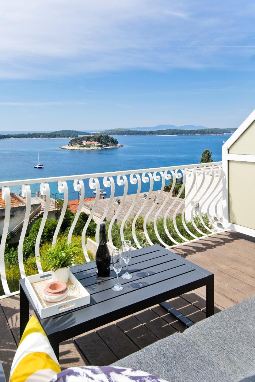 Rooms Carpe Diem Hvar Hvar Town Bagian luar foto